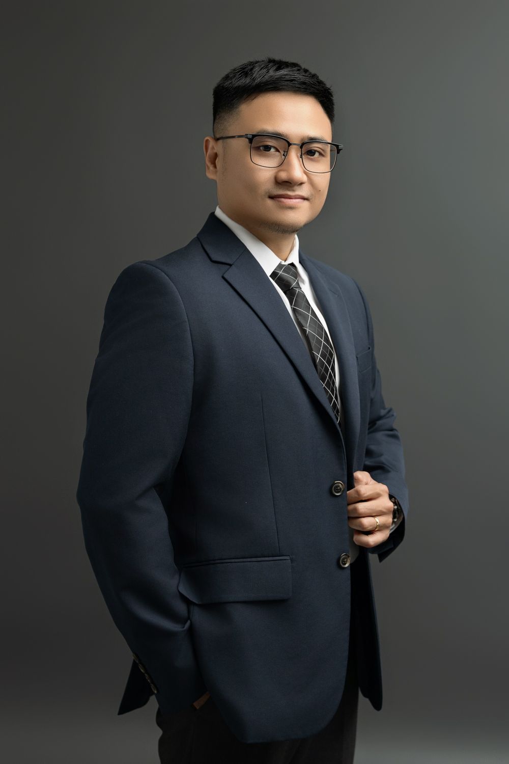 Chân dung Nguyễn Ngọc Đăng Khoa